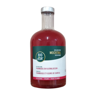 Mocktail met framboos en vlierbloesem