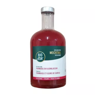 Mocktail met framboos en vlierbloesem